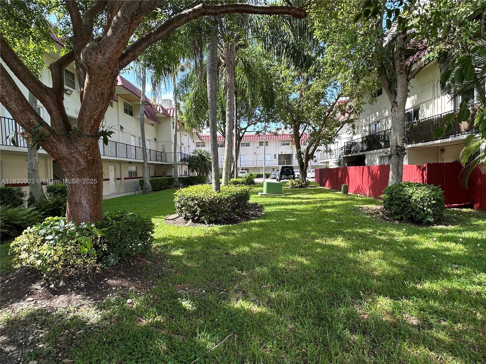 VILLAS OF PINECREST CONDO - Residential Lease