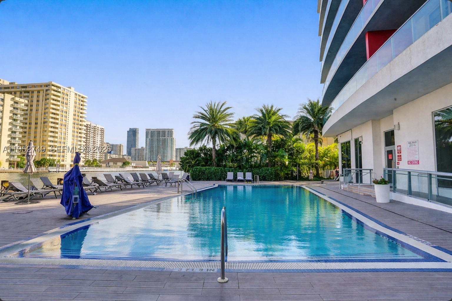 BEACHWALK CONDOMINIUM - Residential