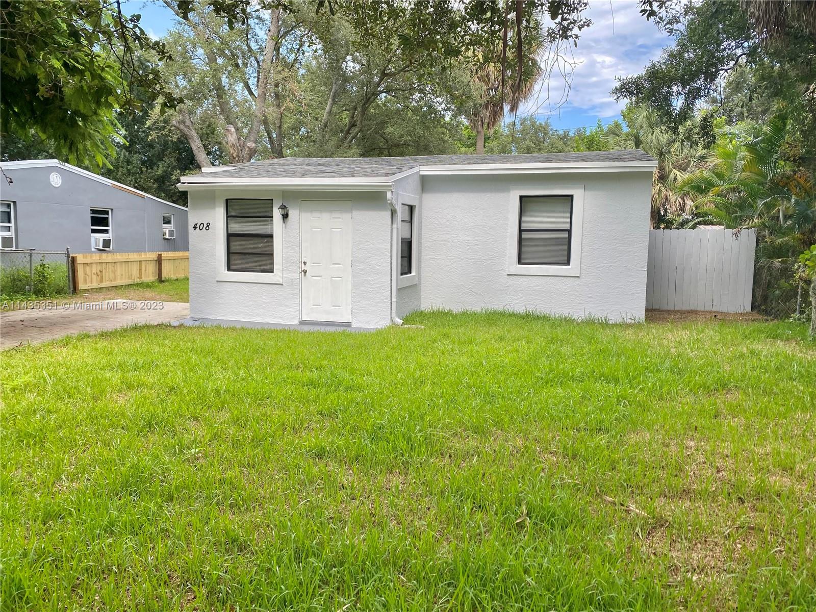 FIRST ADD TO TUSKEGEE PAR - Residential