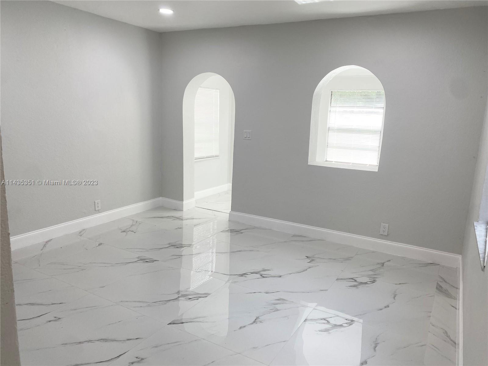 FIRST ADD TO TUSKEGEE PAR - Residential