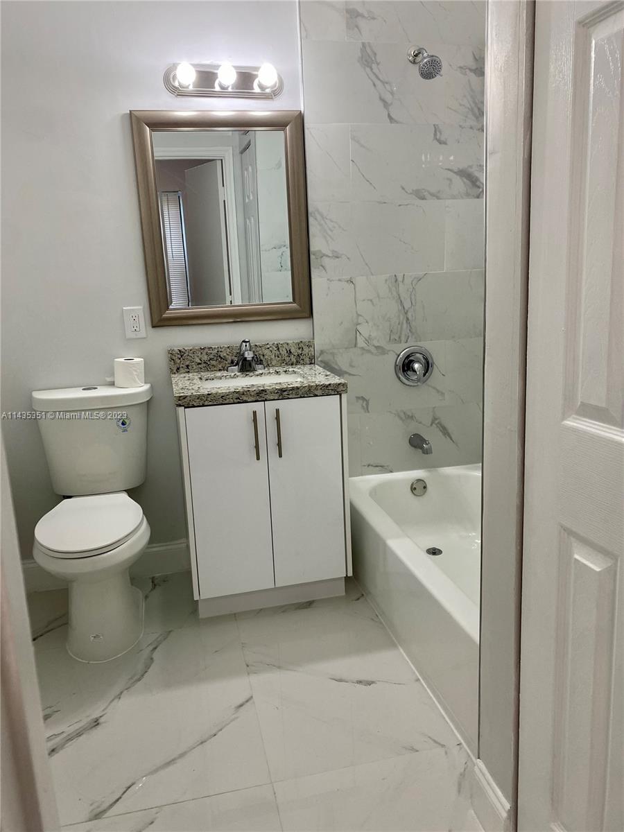 FIRST ADD TO TUSKEGEE PAR - Residential