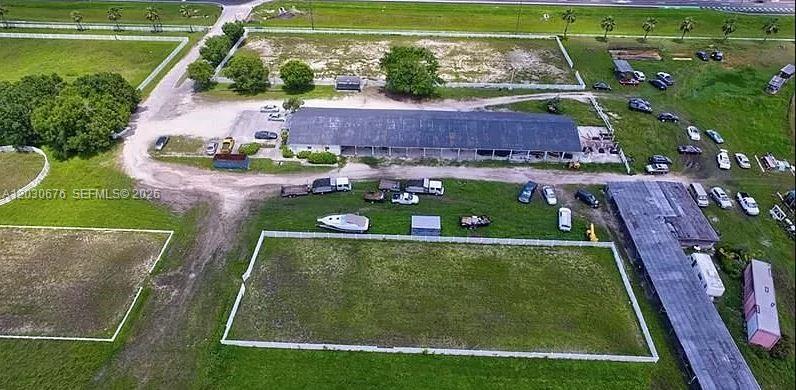 PALM BEACH FARMS CO 3 - Land