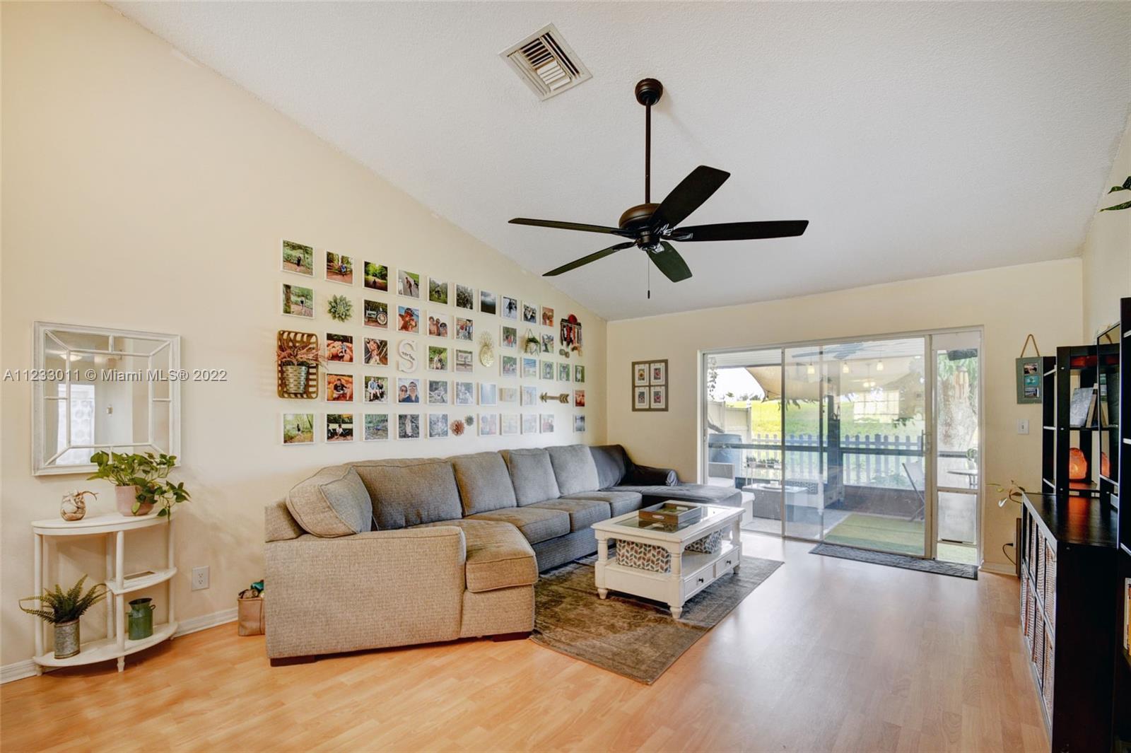 ARBOR GLEN 2 - Residential