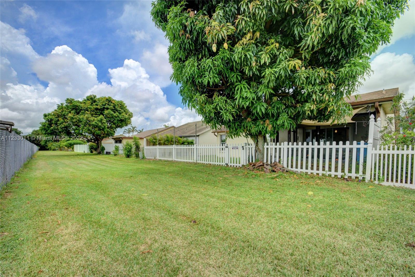 ARBOR GLEN 2 - Residential