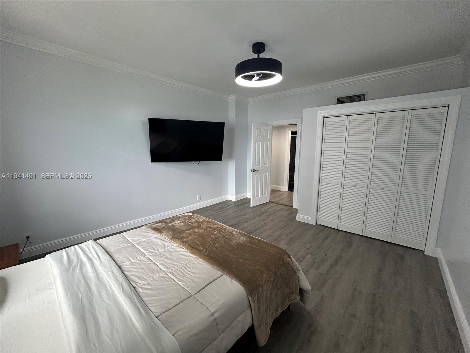 SIAN OCEAN RESIDENCES CON - Residential Lease