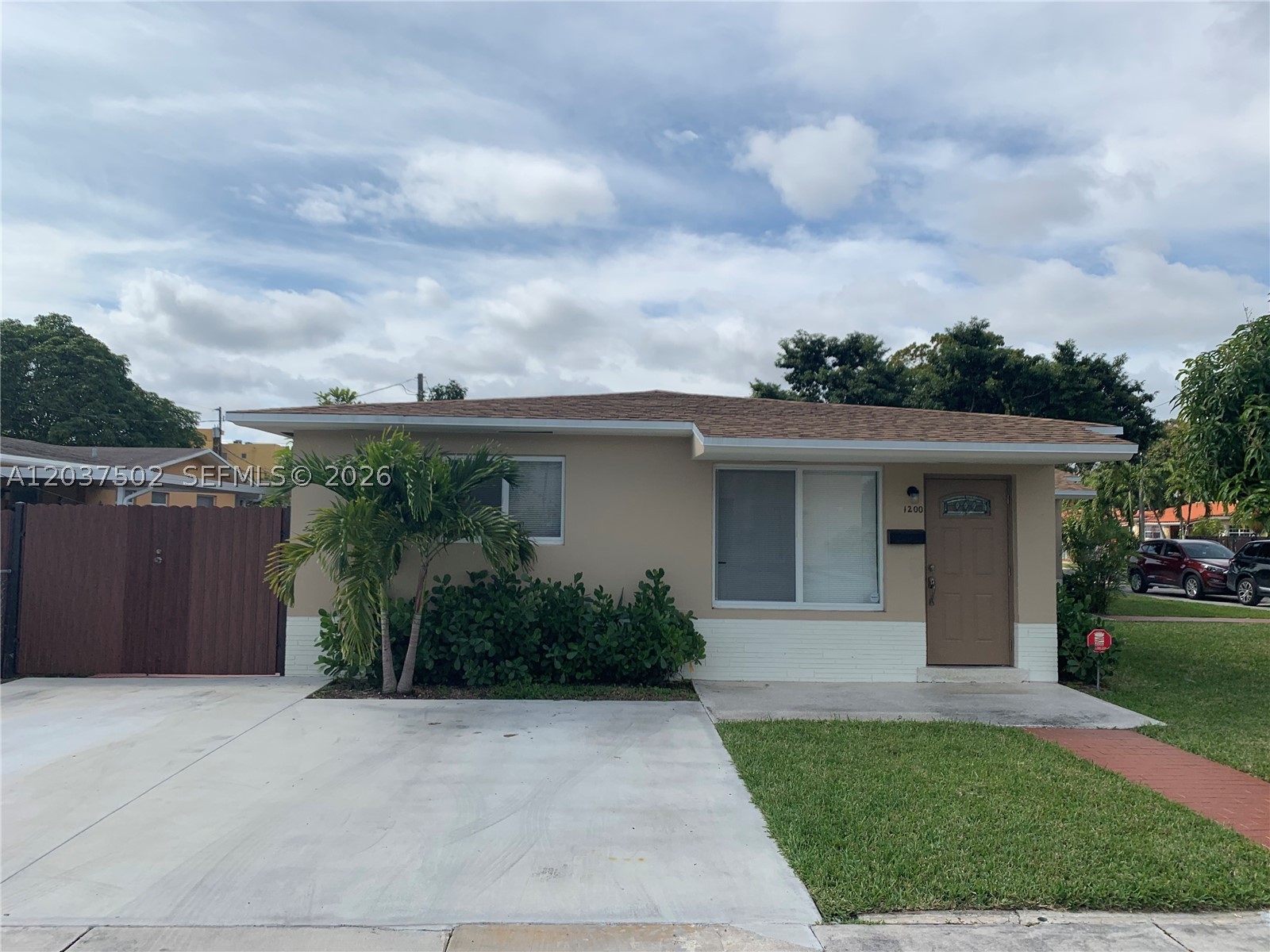 Exceptional turnkey duplex property in the heart of Miami featuring one 3 bedrooms & 2-bathroom unit and an additional 2 bedroom & 1 bathroom unit, both with private entrances and plenty of parking. The property has a fenced in back yard, both units have updated kitchens and bathrooms with stainless steel appliances. This highly desirable location has strong upside potential, located just minutes from MIA, Brickell, Coconut Grove & Coral Gables. Roofs and ACs were replaced in 2019.Please provide POF before scheduling appointment, all appointments are Monday through Friday with 24-hour prior notice.DO NOT DISTURB TENANTS. PRICE IS FIRM.