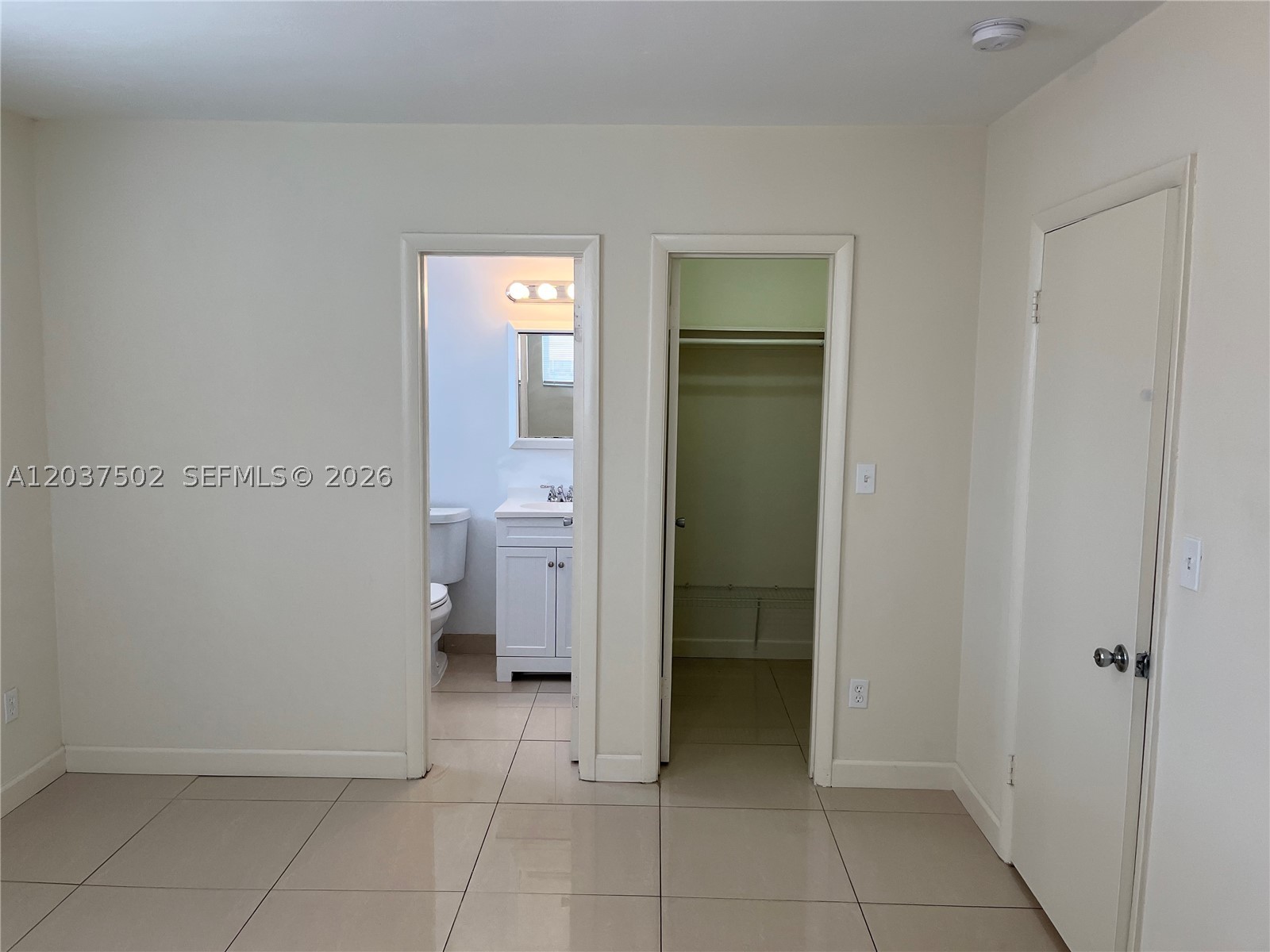 REINHARDT MANORS - Residential Income