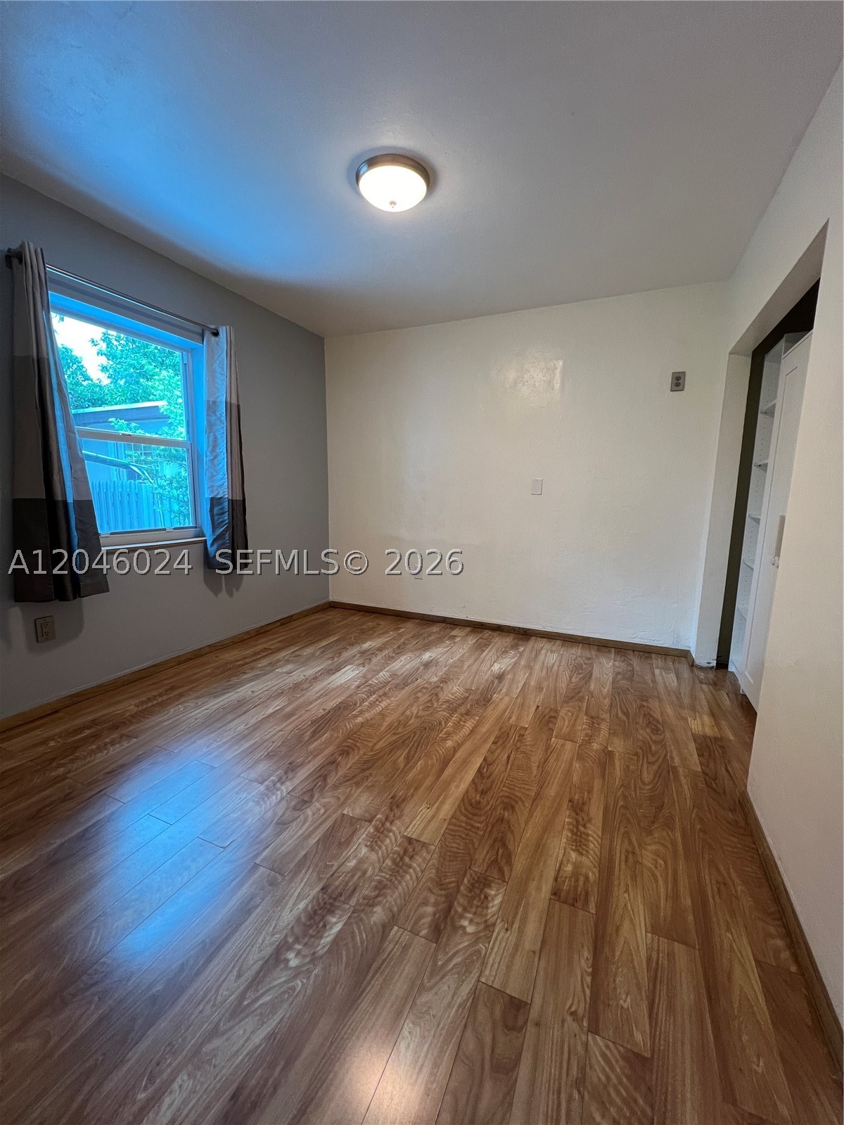BOWMAN HEIGHTS - Residential Lease