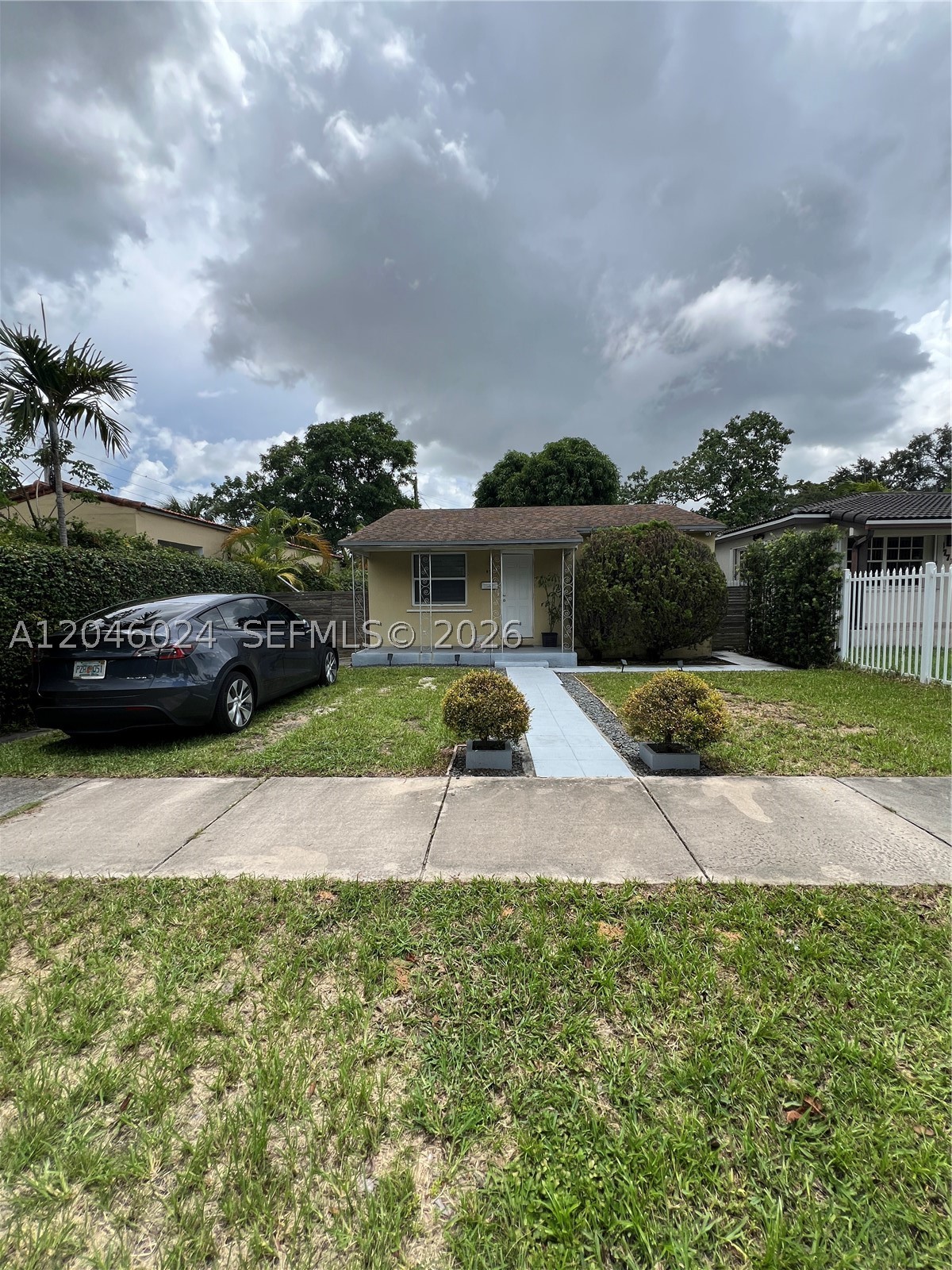BOWMAN HEIGHTS - Residential Lease