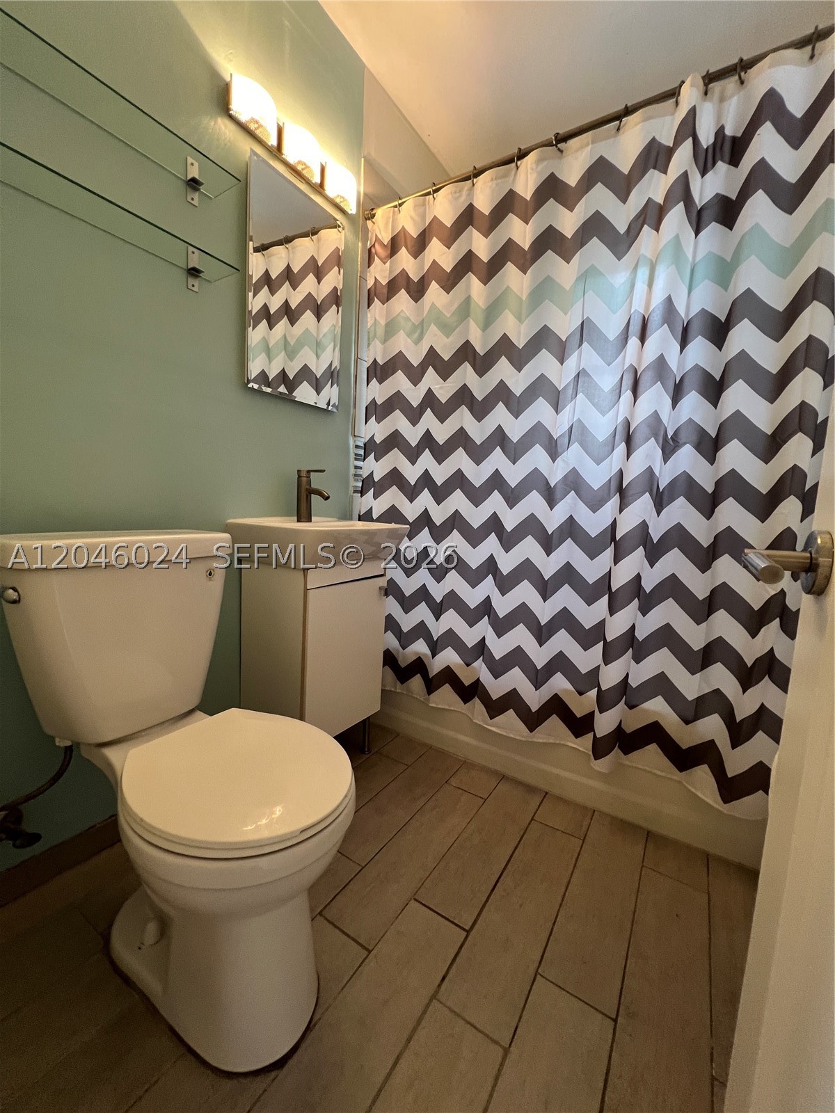 BOWMAN HEIGHTS - Residential Lease
