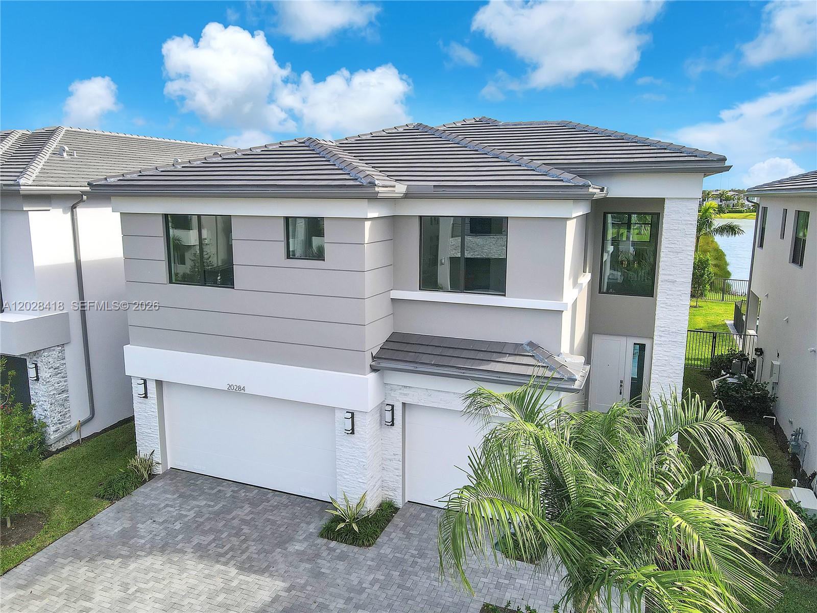 Lotus Palm - Residential Lease