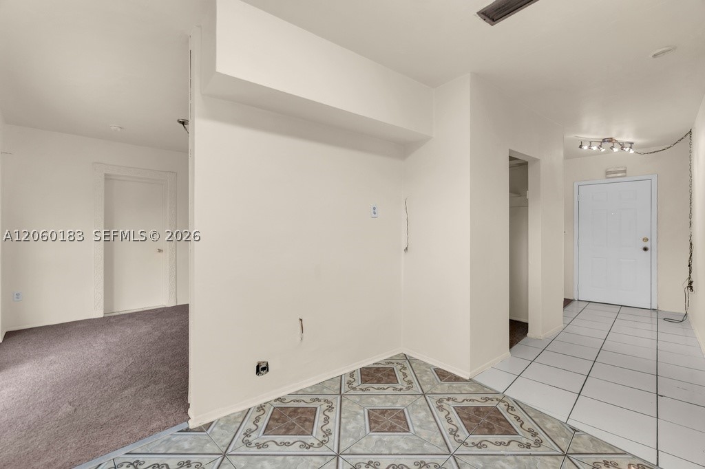 CAROL CITY - Residential