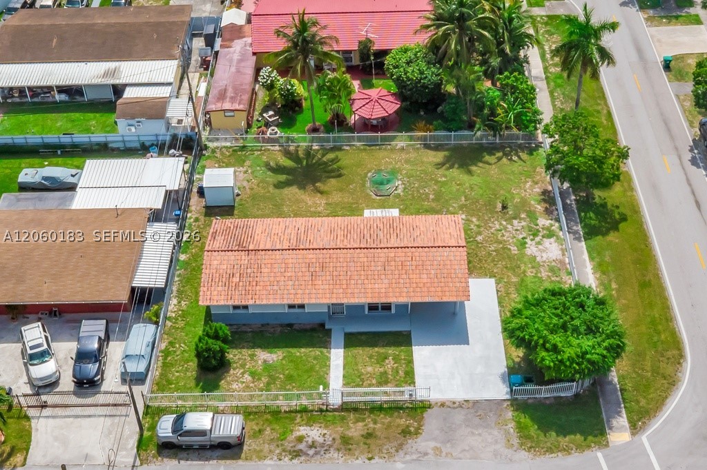 CAROL CITY - Residential