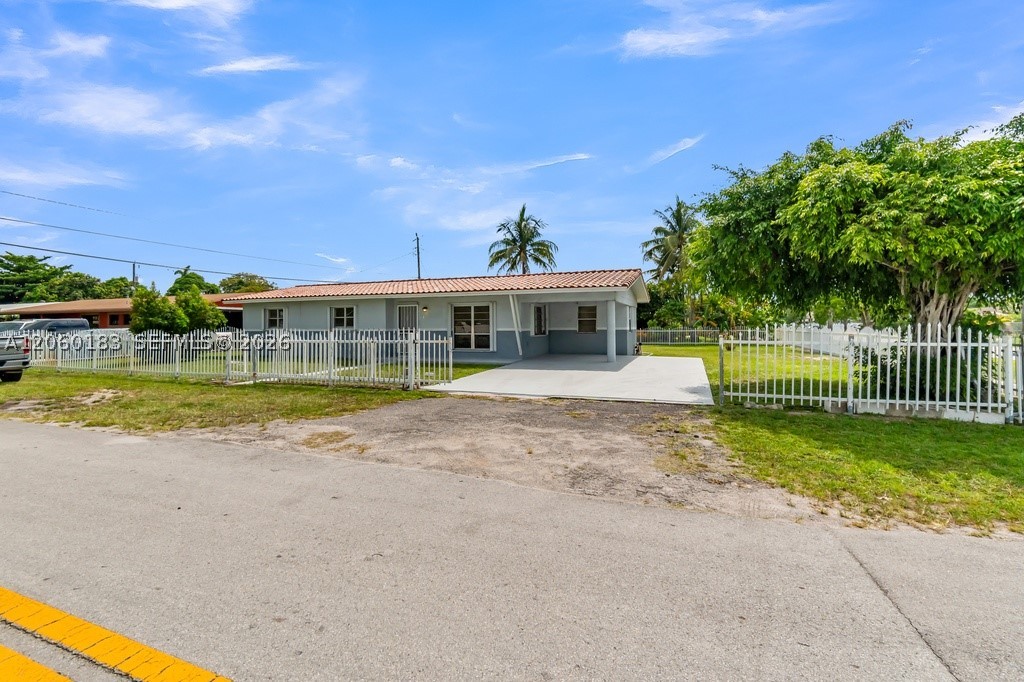 CAROL CITY - Residential