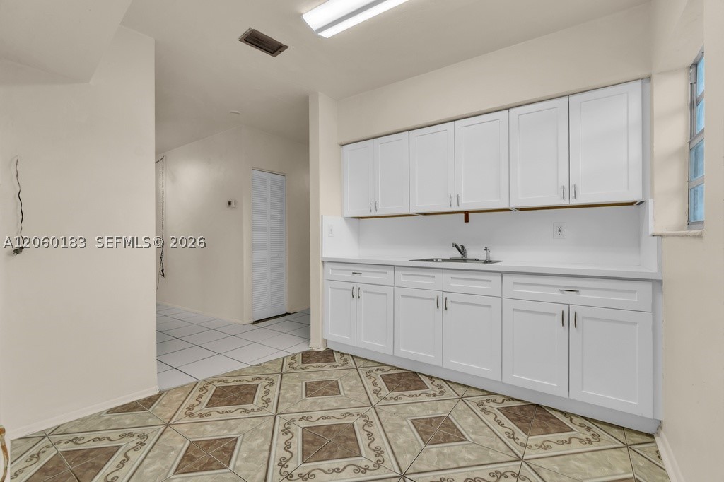 CAROL CITY - Residential