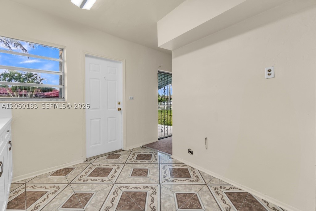 CAROL CITY - Residential