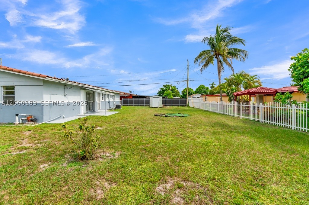 CAROL CITY - Residential