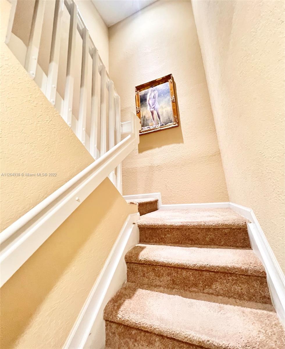 PROMENADE SHORES AT DORAL - Residential Lease