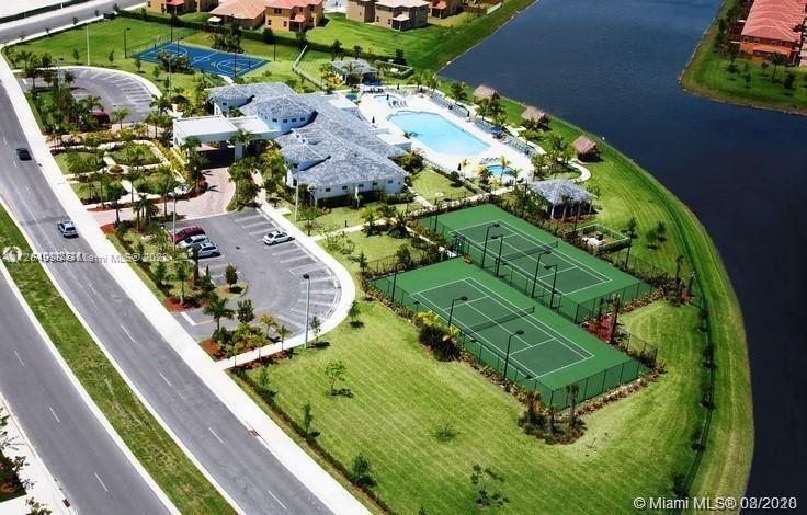 PROMENADE SHORES AT DORAL - Residential Lease