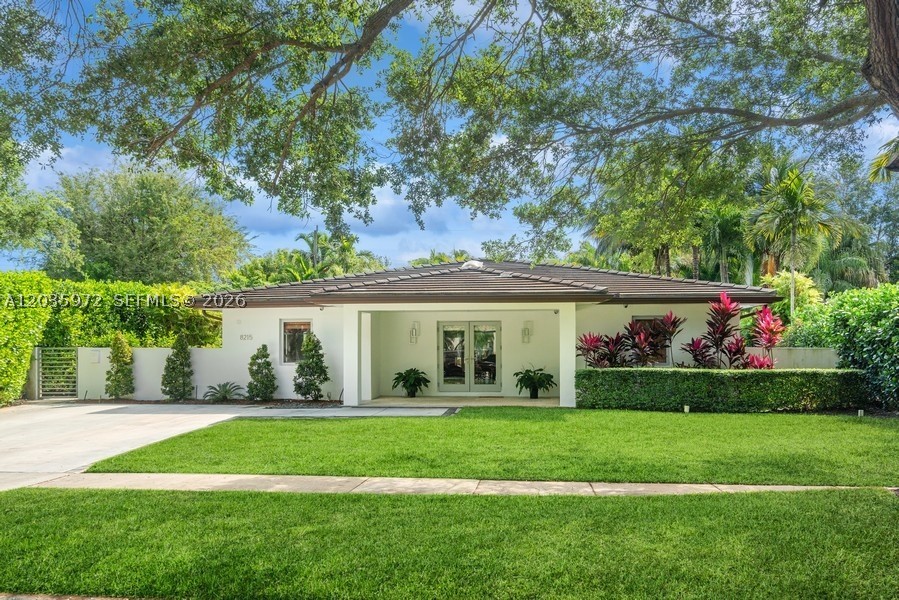 BEVERLY GARDENS - Residential Lease