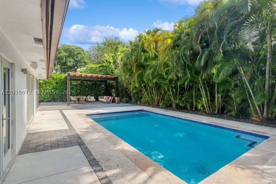 BEVERLY GARDENS - Residential Lease