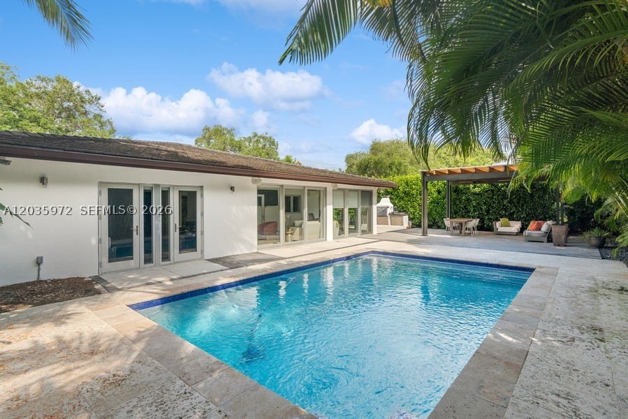 BEVERLY GARDENS - Residential Lease