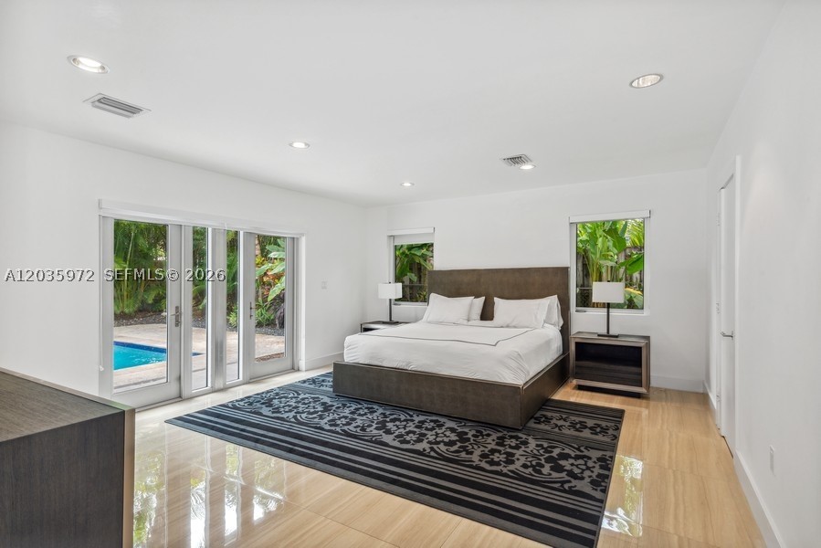 BEVERLY GARDENS - Residential Lease
