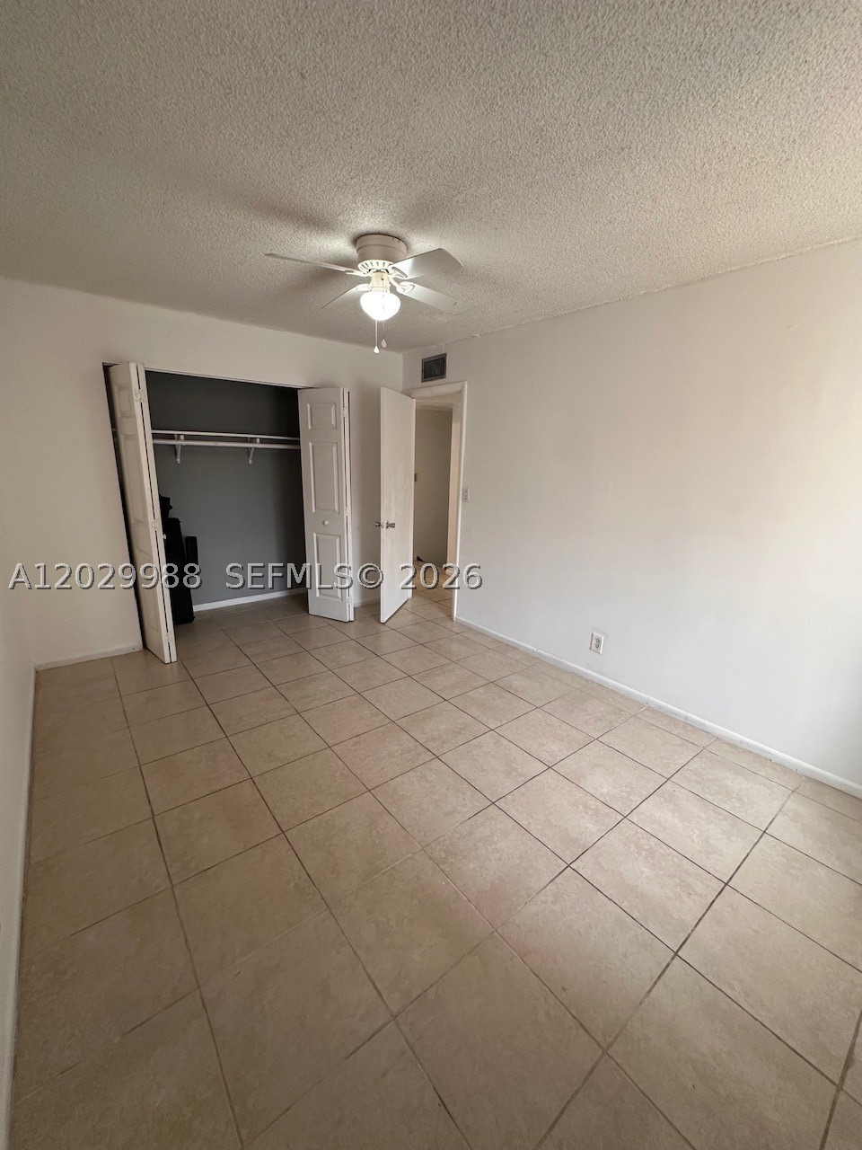 SUNRISE TOWNE PREFERRED 4 - Residential Lease