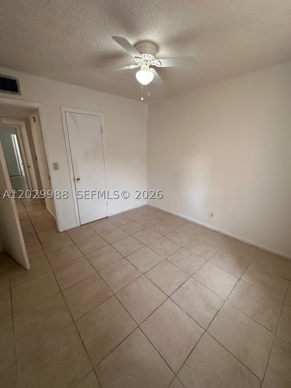 SUNRISE TOWNE PREFERRED 4 - Residential Lease