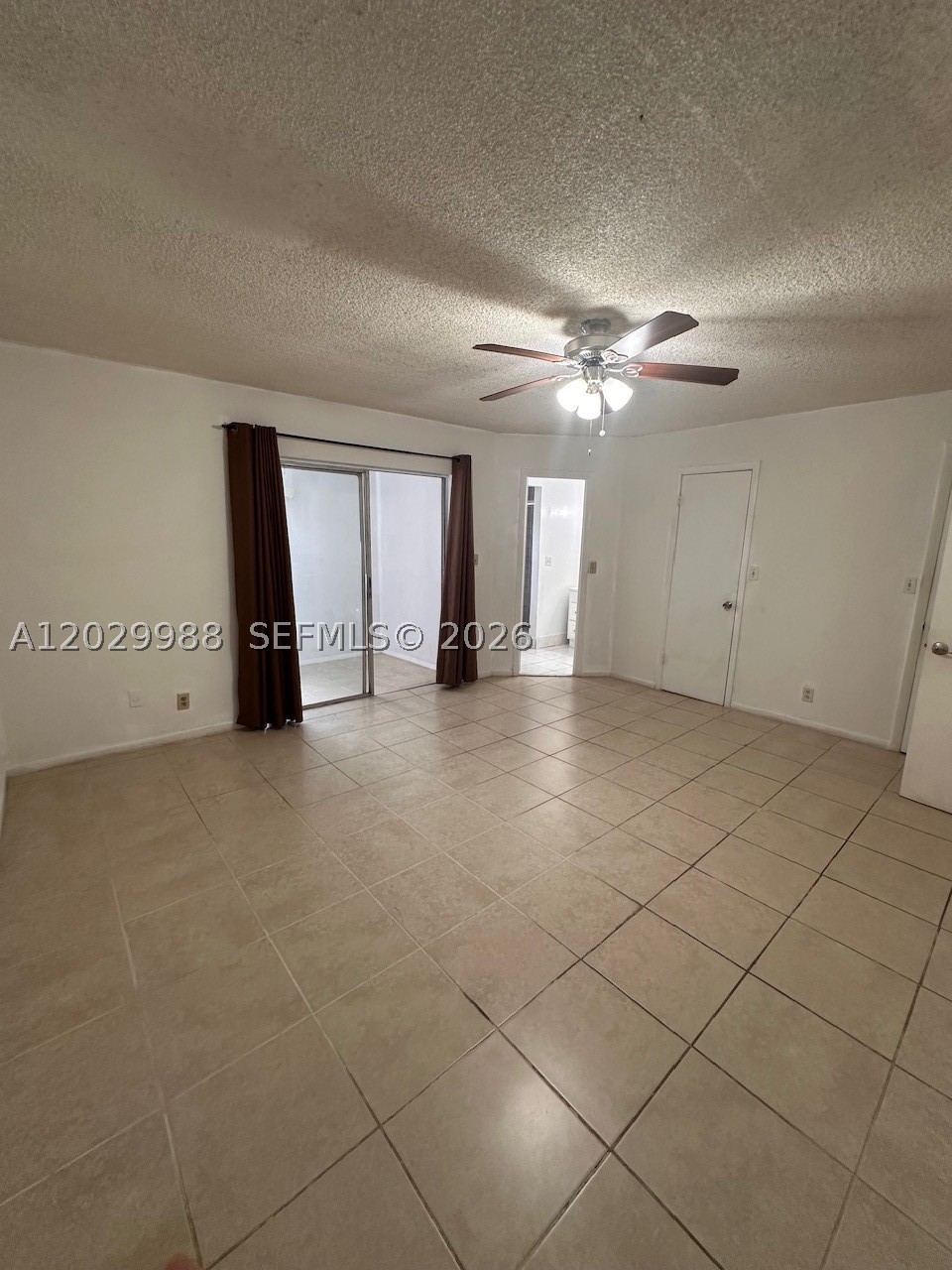 SUNRISE TOWNE PREFERRED 4 - Residential Lease