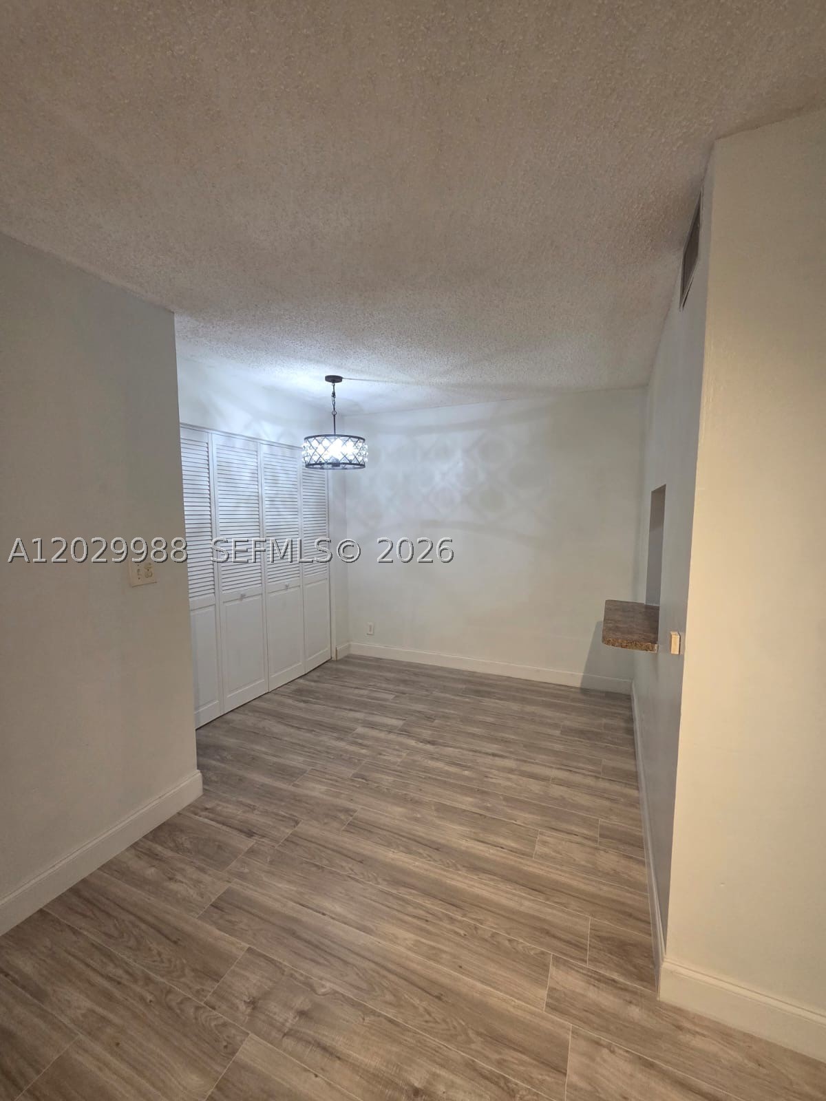 SUNRISE TOWNE PREFERRED 4 - Residential Lease