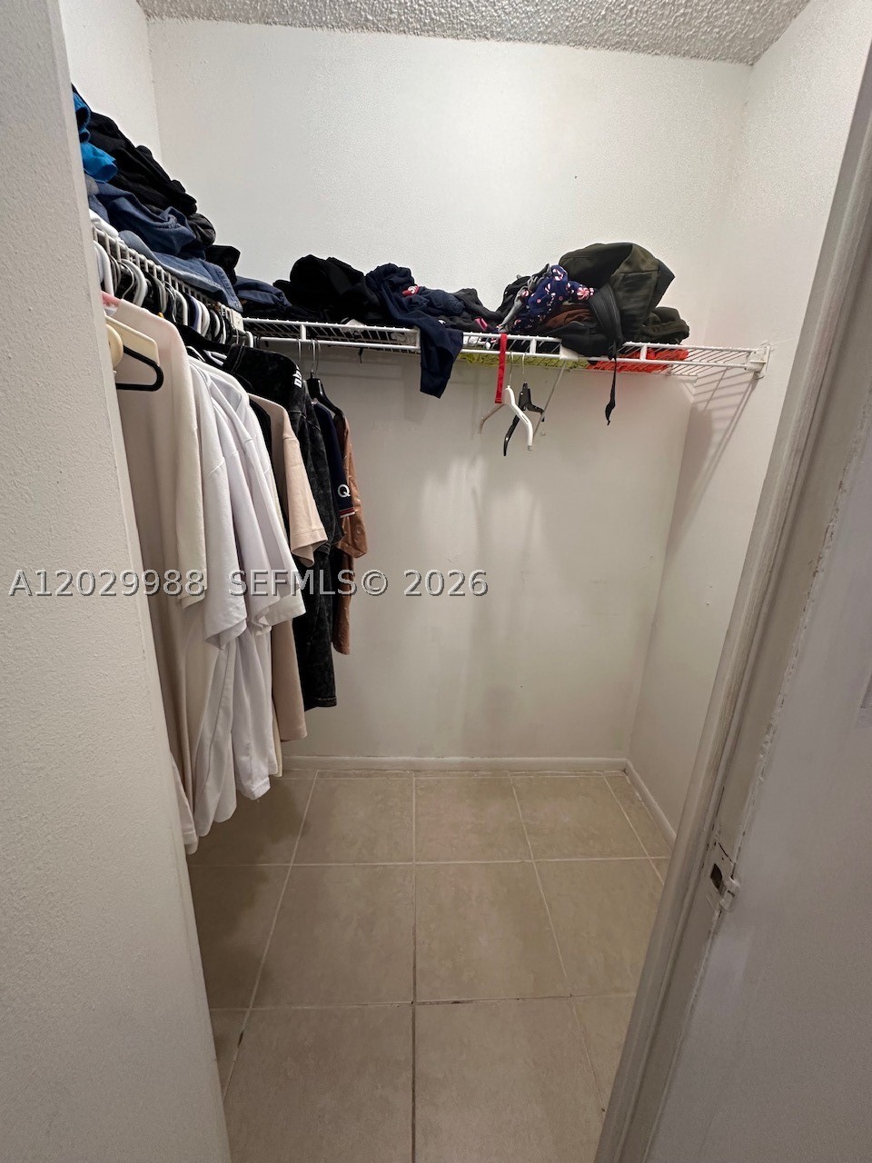 SUNRISE TOWNE PREFERRED 4 - Residential Lease