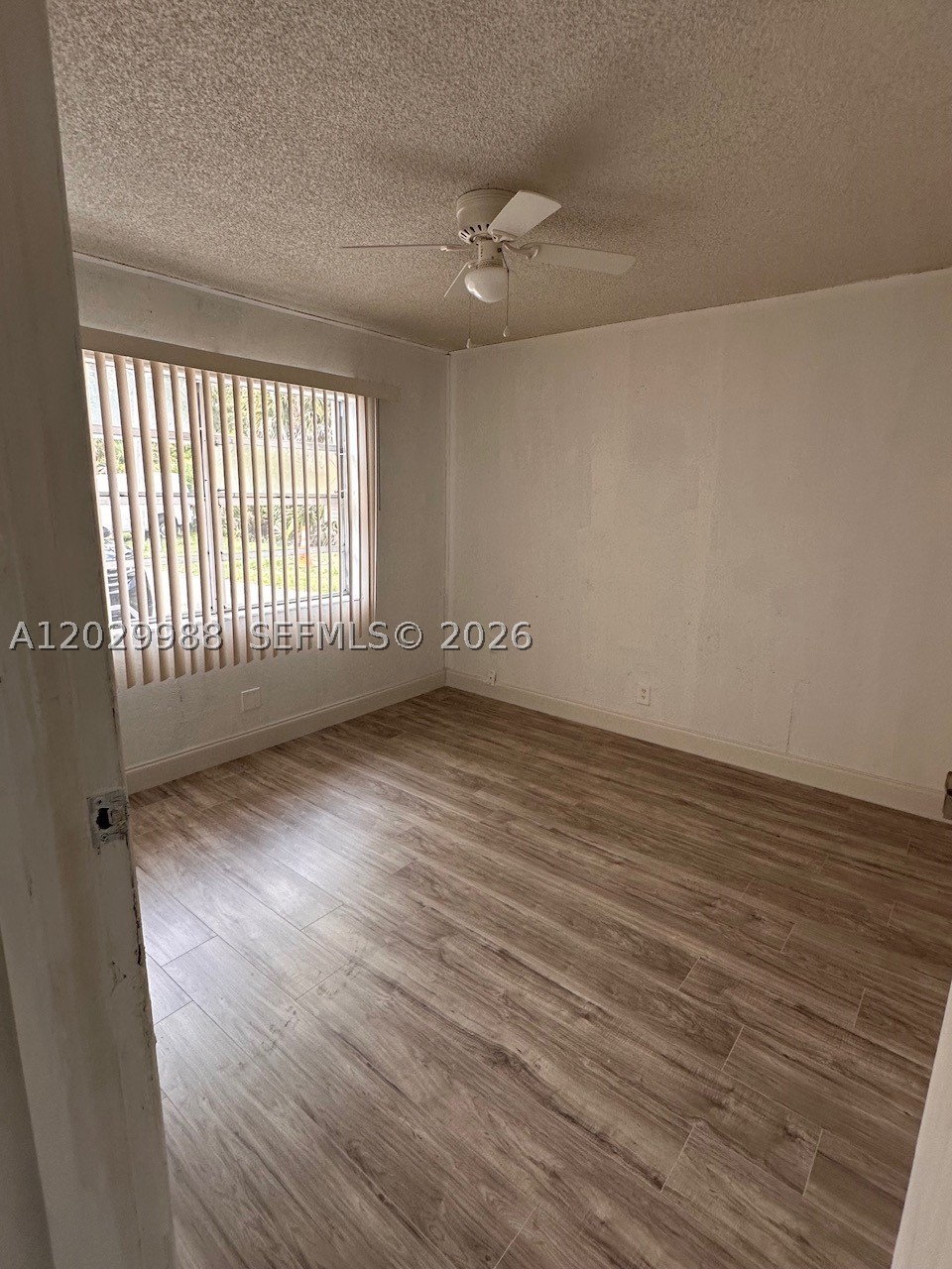 SUNRISE TOWNE PREFERRED 4 - Residential Lease