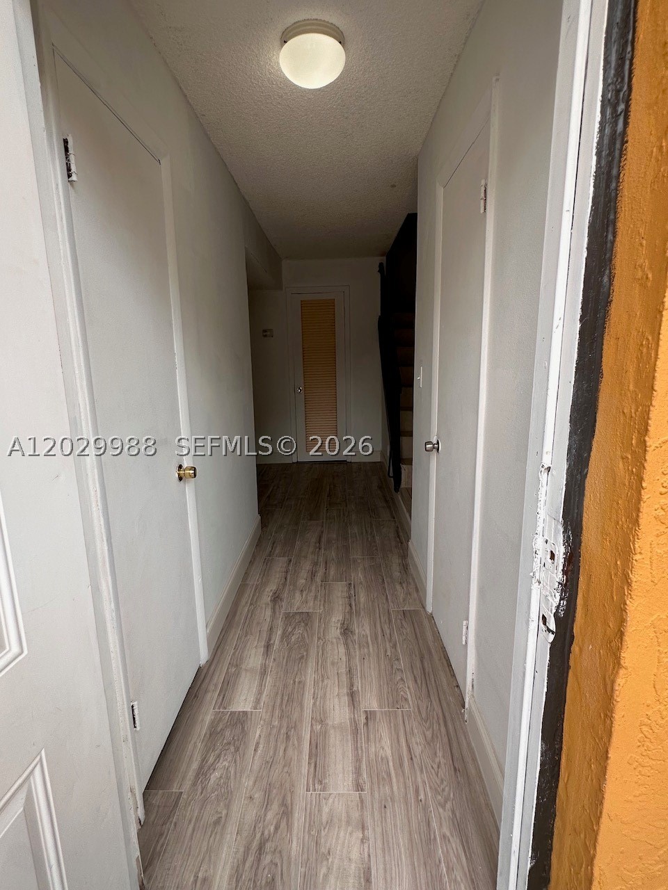SUNRISE TOWNE PREFERRED 4 - Residential Lease