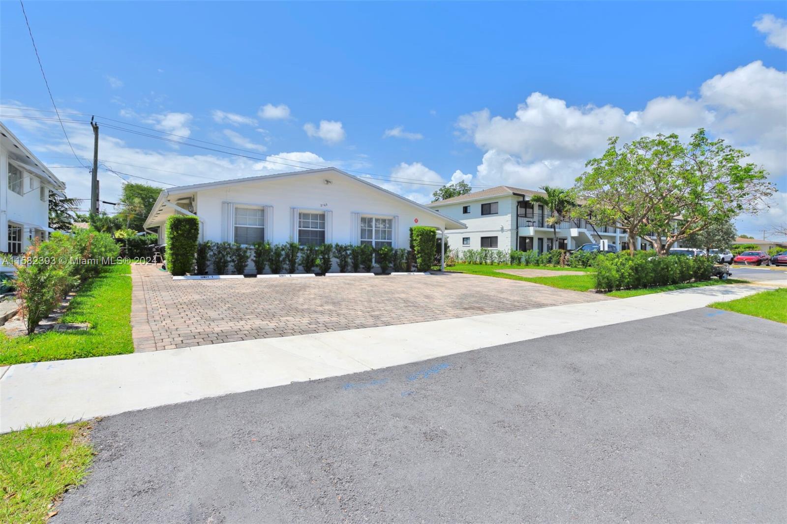 CORAL RIDGE ADD - Residential Lease