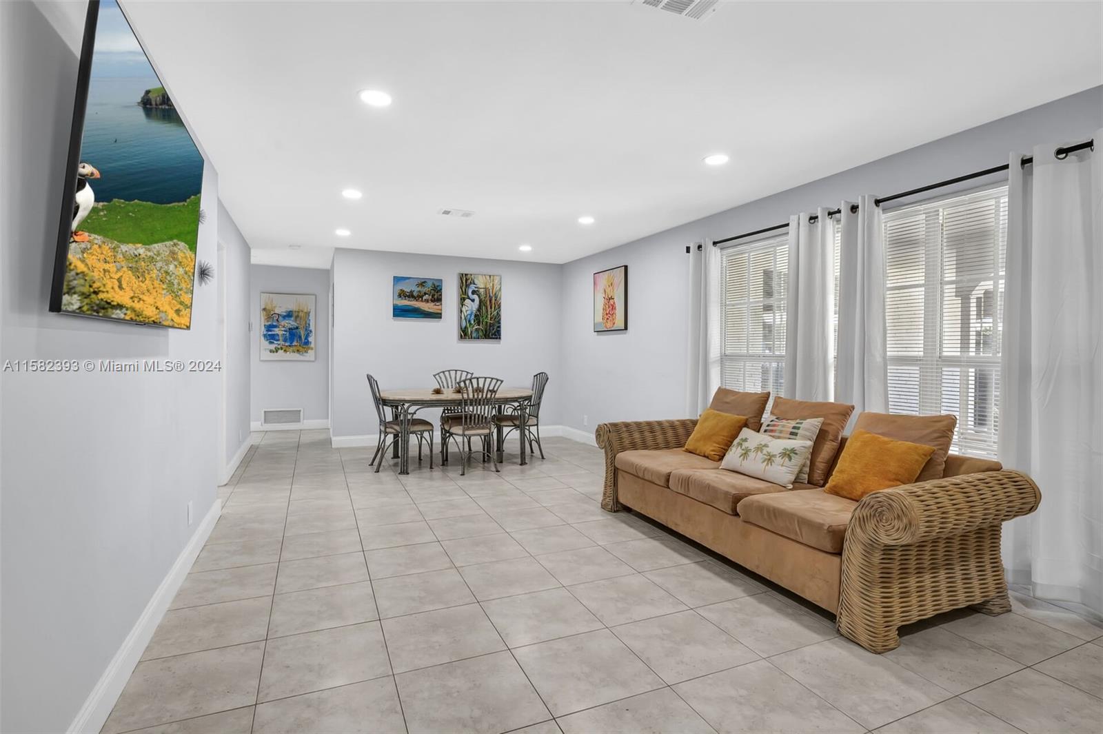 CORAL RIDGE ADD - Residential Lease
