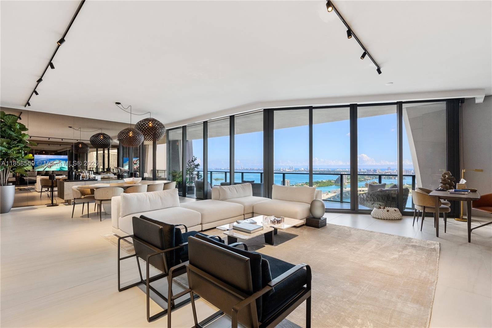 ONE THOUSAND MUSEUM CONDO - Residential