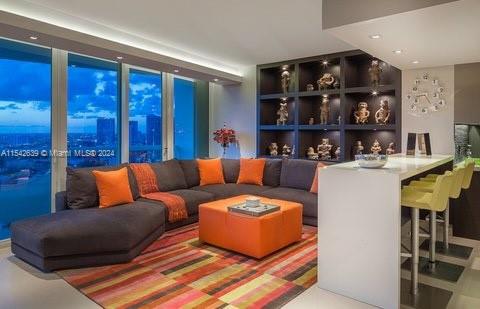SANTA MARIA CONDO - Residential
