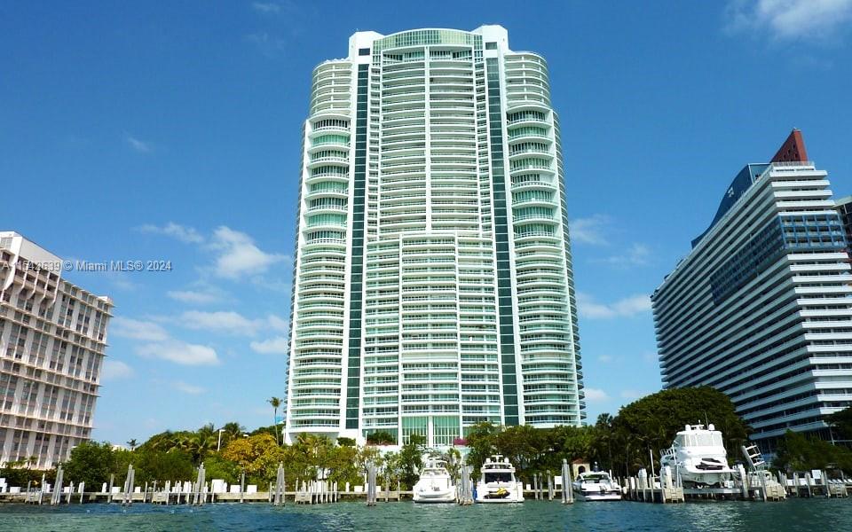 SANTA MARIA CONDO - Residential
