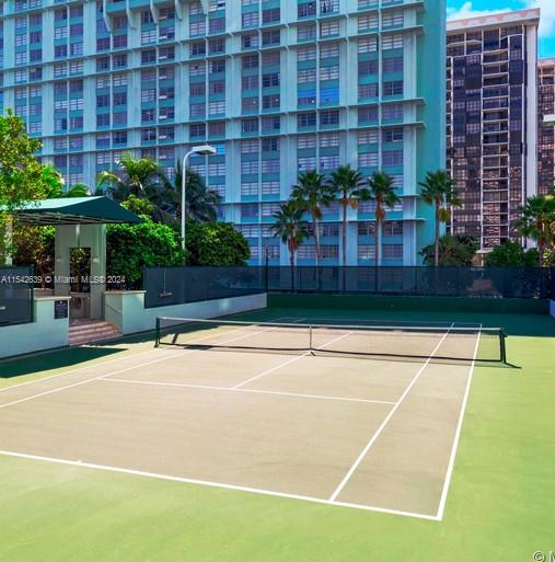 SANTA MARIA CONDO - Residential