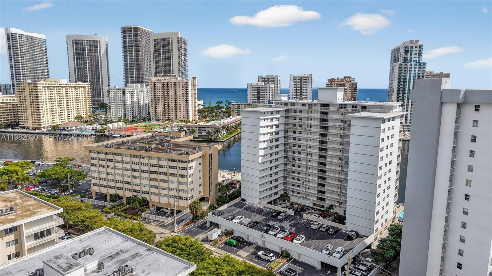 DORSEY ARMS CONDO - Residential