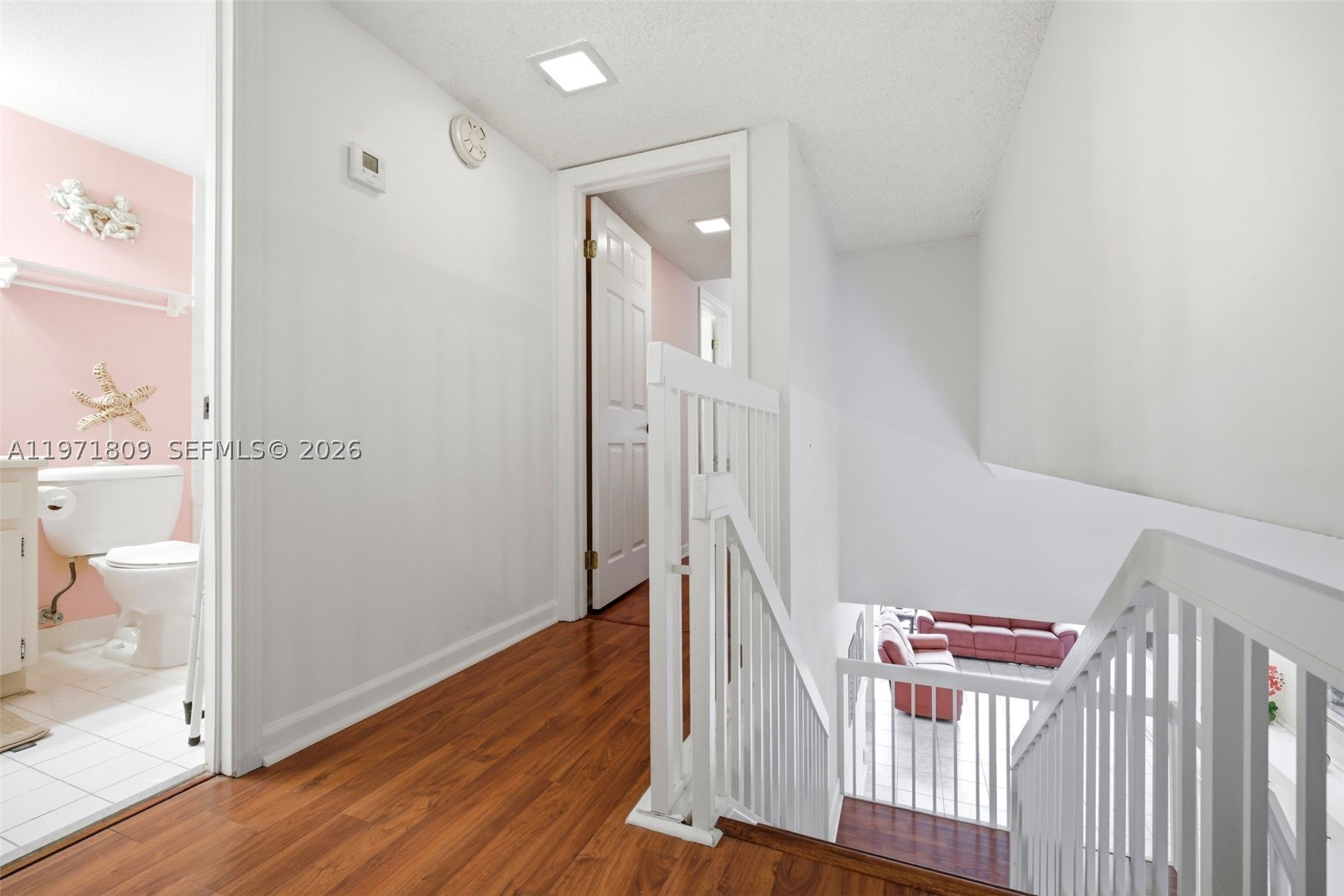 PEMBROKE LAKES SECTION SE - Residential