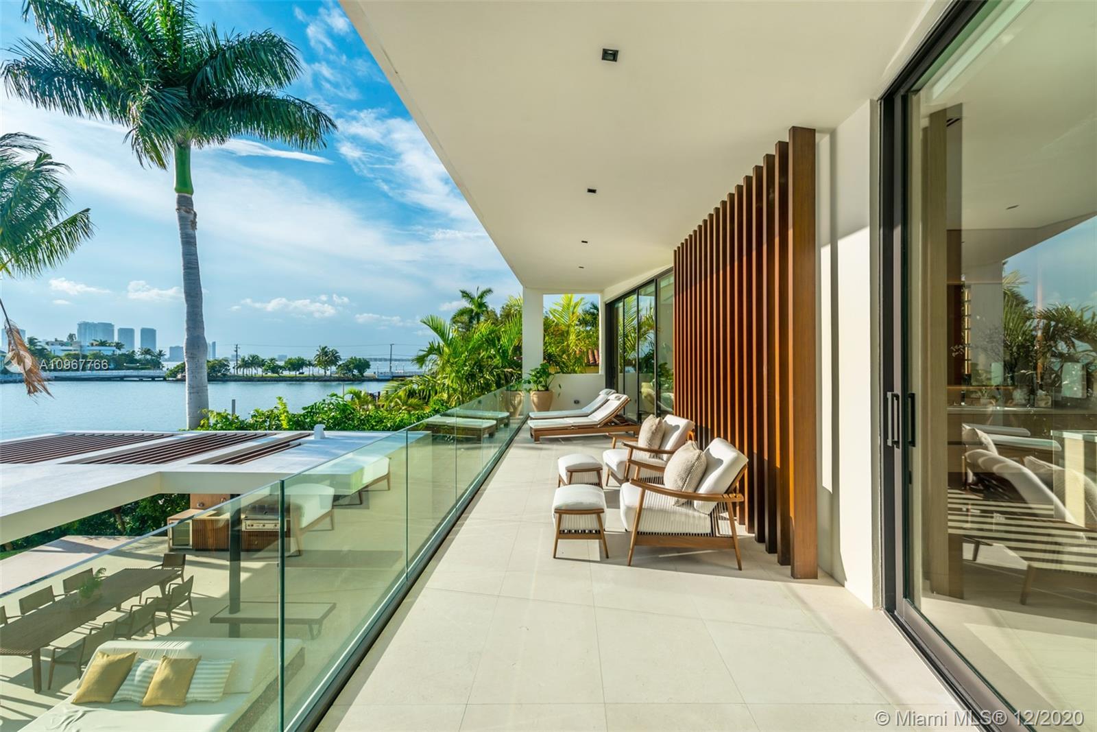 SAN MARINO ISLAND - Residential