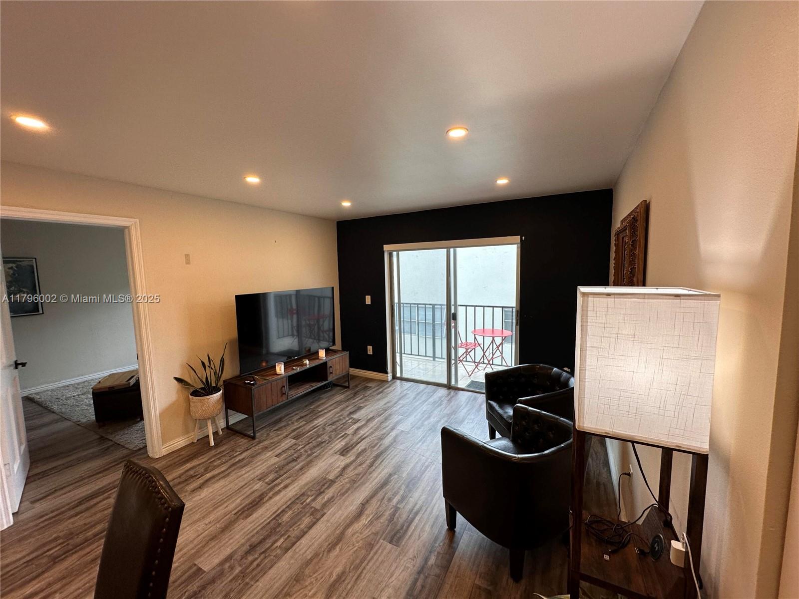 PENN STAR CONDO - Residential