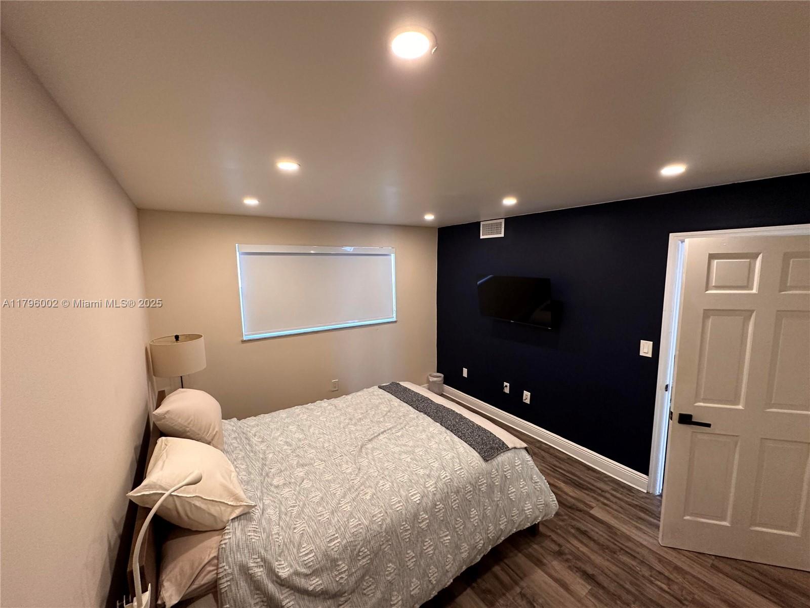 PENN STAR CONDO - Residential