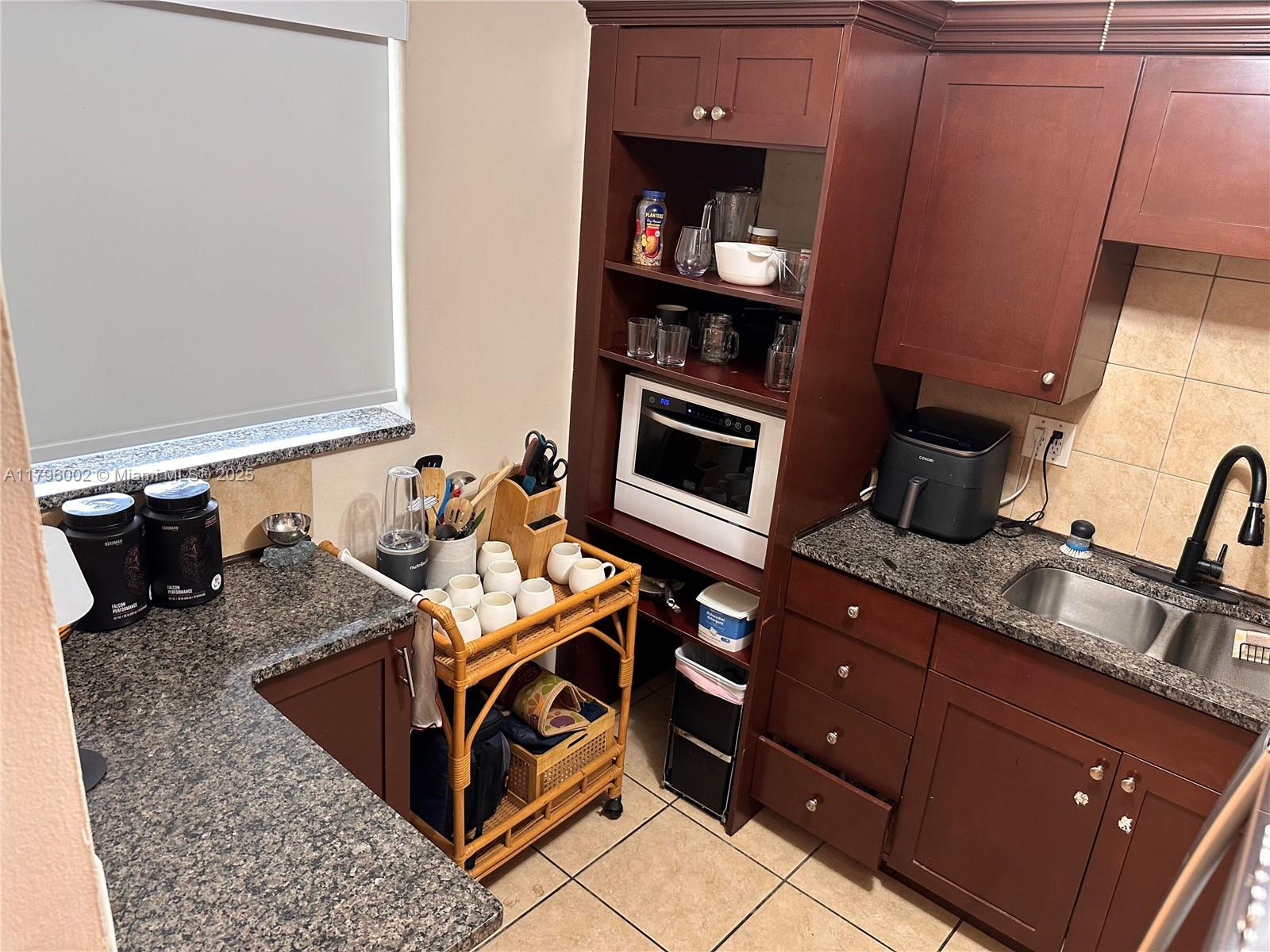 PENN STAR CONDO - Residential