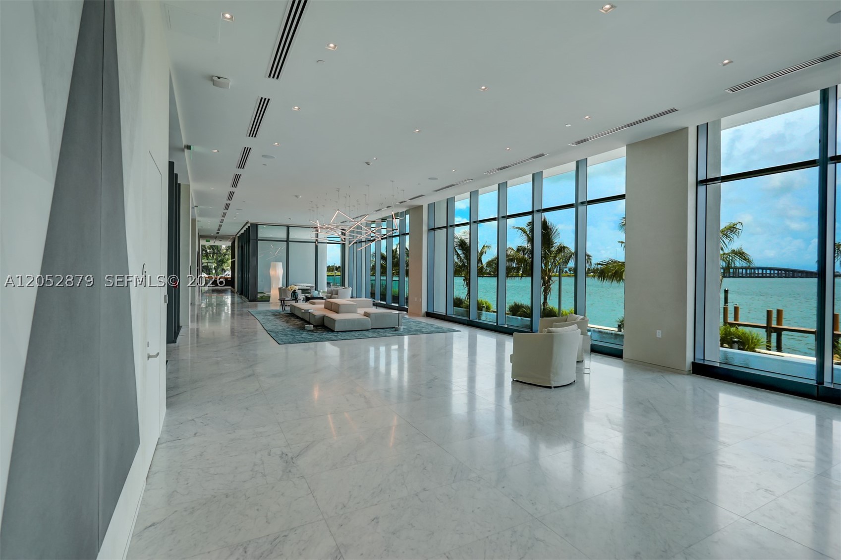 ONE PARAISO CONDO - Residential