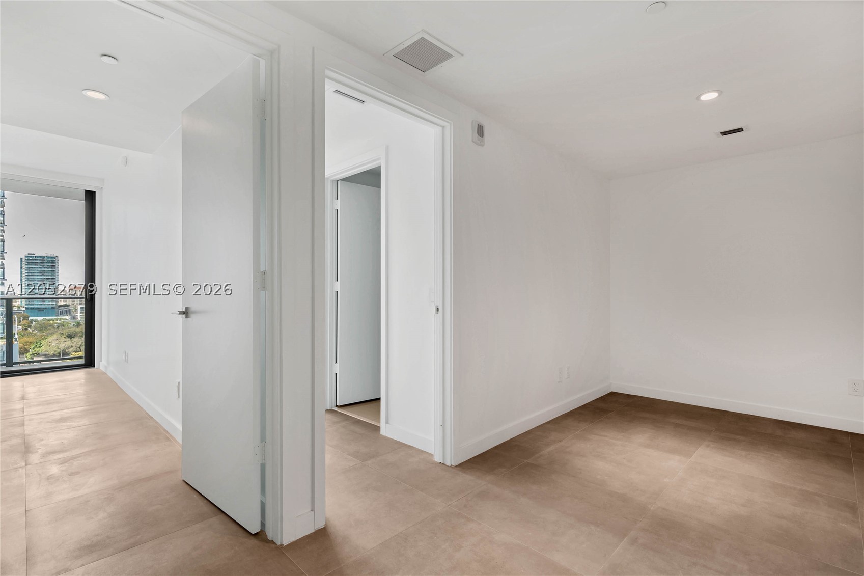 ONE PARAISO CONDO - Residential