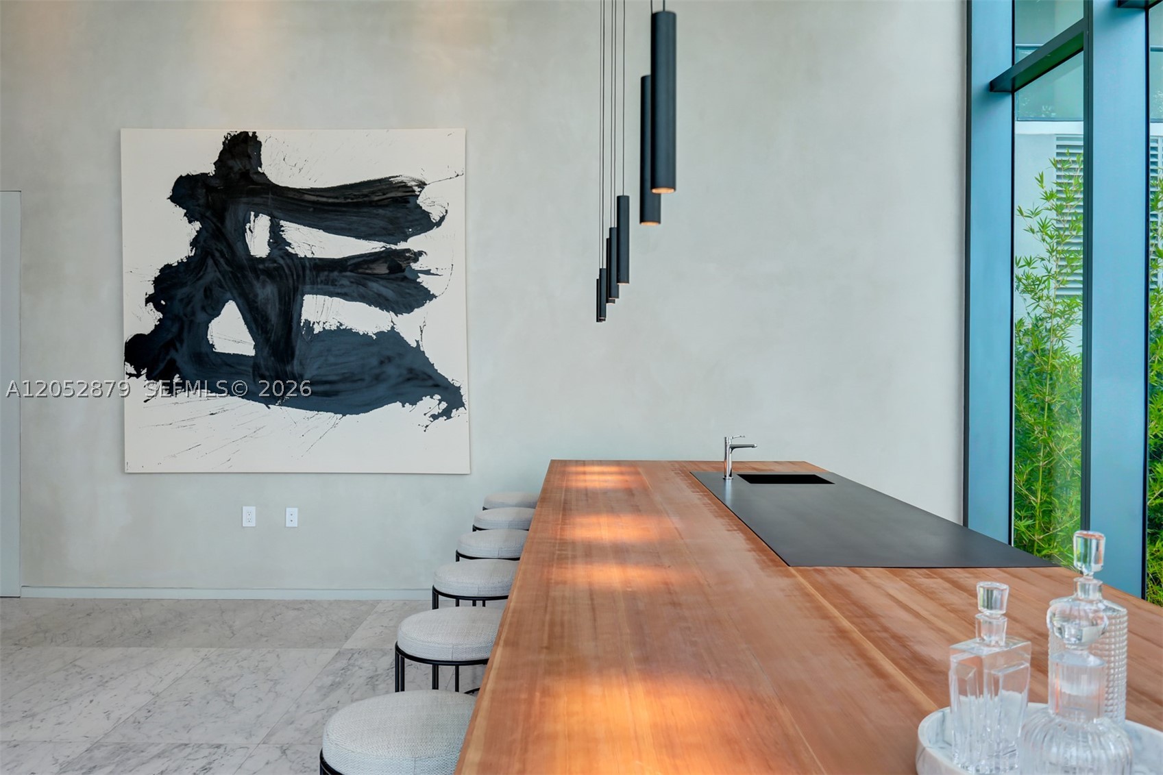 ONE PARAISO CONDO - Residential