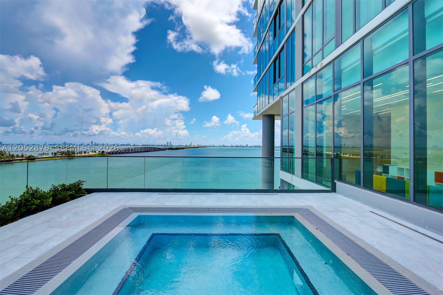 ONE PARAISO CONDO - Residential